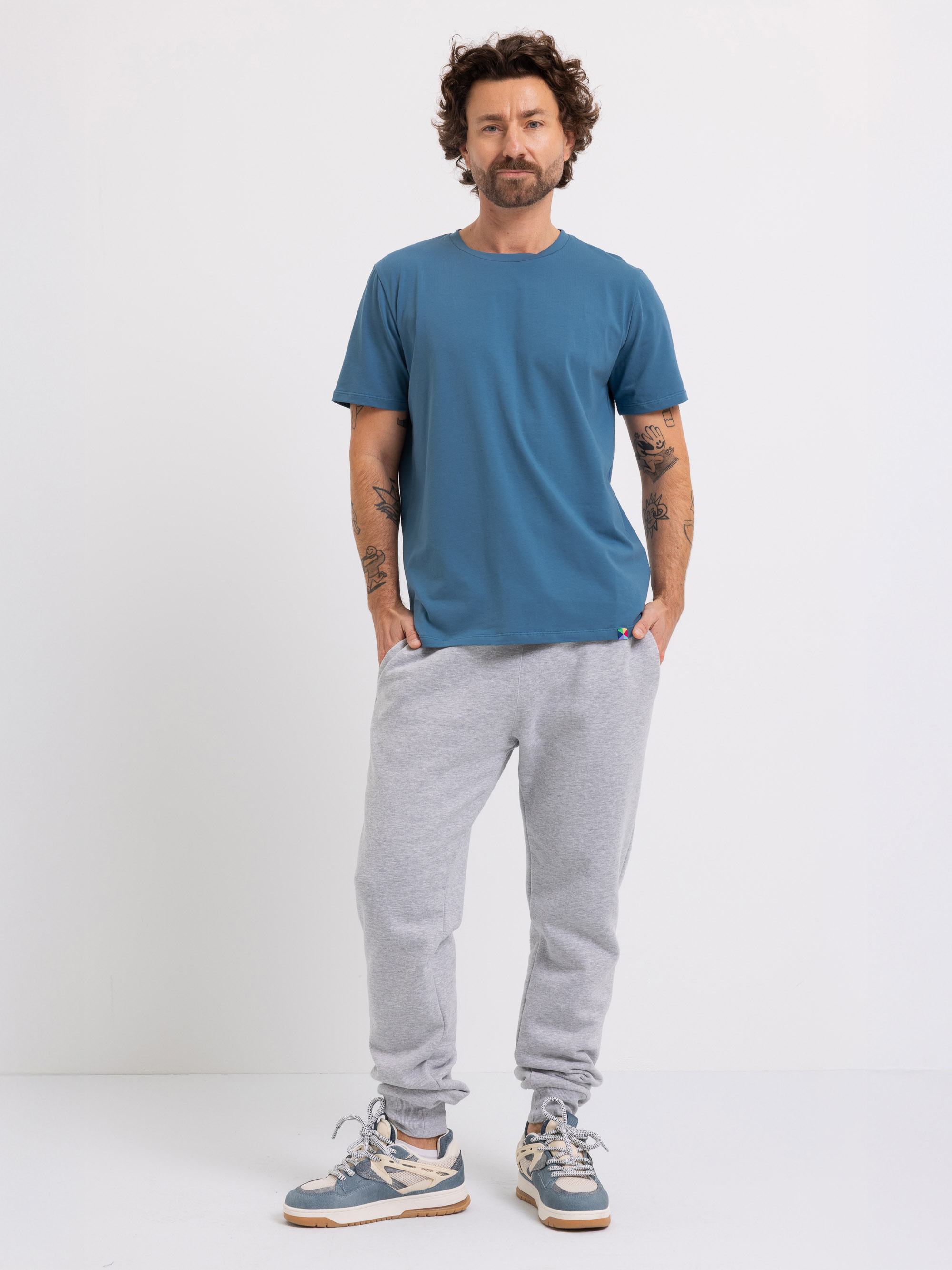 Szare spodnie dresowe z meszkiem męskie