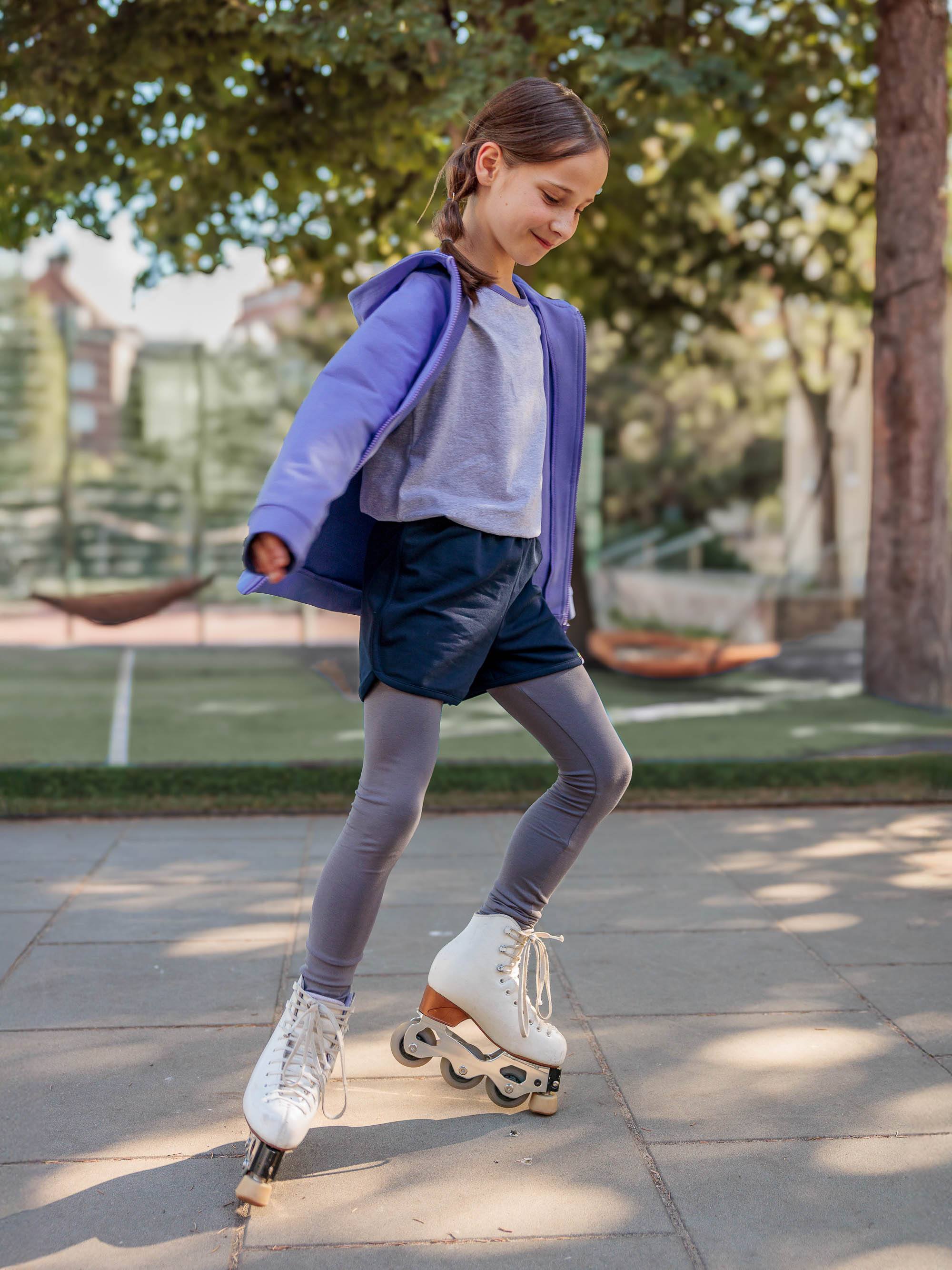 Barwinkowa bluza z kapturem