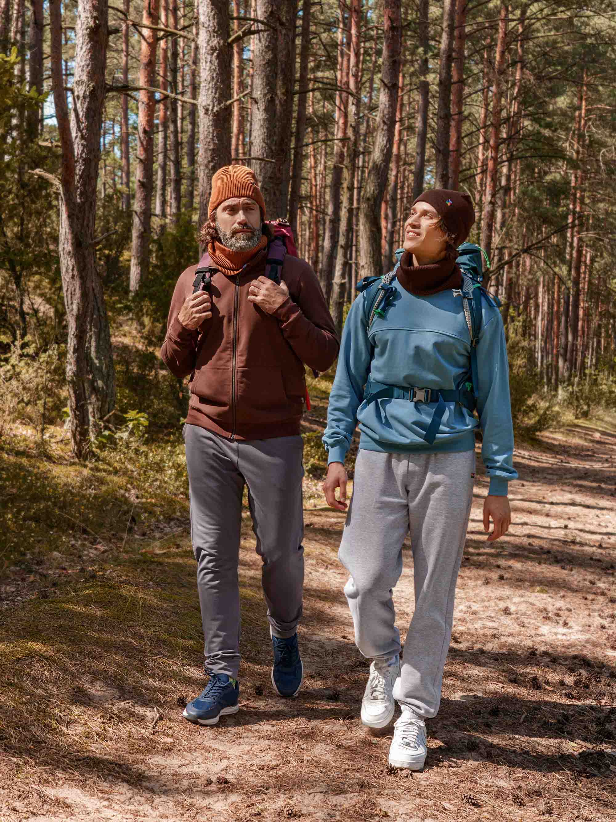 Karmelowa czapka z wełny merino